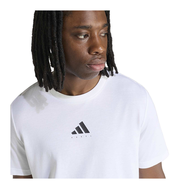 Camiseta hombre Adidas Padel CAT Graphic Tee FW26 blanco #Color_Blanco