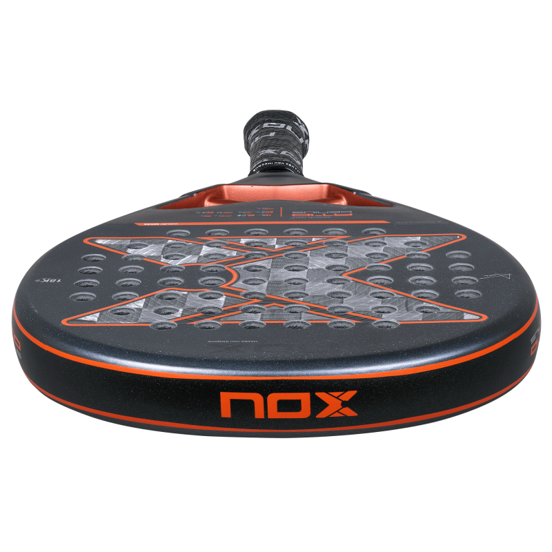 NOX AT10 GENIUS 18K Alum 2025 by AGUSTIN TAPIA (Racket) at only 359,95 € in Padel Market