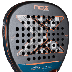 NOX AT10 GENIUS Attack18K Alum 2025 av AGUSTIN TAPIA (Racket) för endast 339,95 € i Padel Market