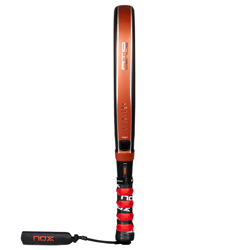 NOX AT10 GENIUS Attack 12K 2025 di AGUSTIN TAPIA (Racchetta) a soli 339,95 € in Padel Market