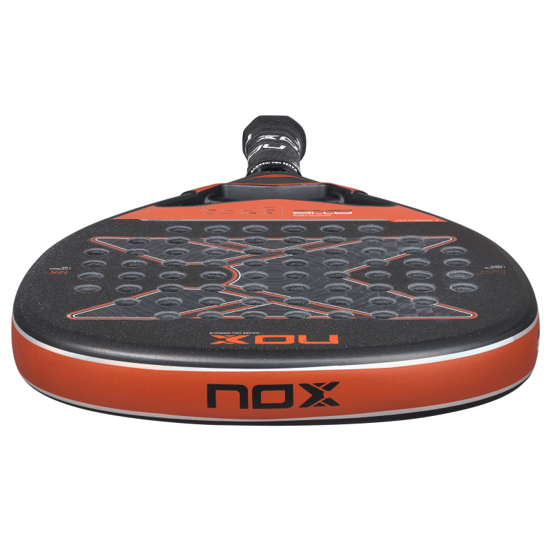 NOX AT10 GENIUS Attack 12K 2025 di AGUSTIN TAPIA (Racchetta) a soli 339,95 € in Padel Market