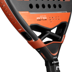 NOX AT10 GENIUS Attack 12K 2025 av AGUSTIN TAPIA (Racket) för endast 339,95 € i Padel Market