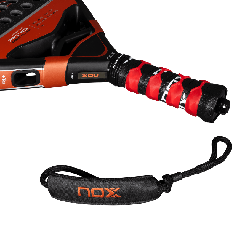 NOX AT10 GENIUS Attack 12K 2025 av AGUSTIN TAPIA (Racket) för endast 339,95 € i Padel Market