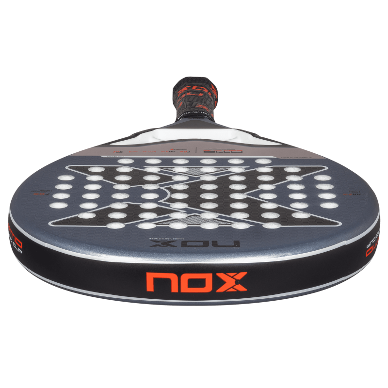 NOX AT10 PRO CUP Comfort 2025 av AGUSTIN TAPIA (Racket) för endast 174,95 € i Padel Market