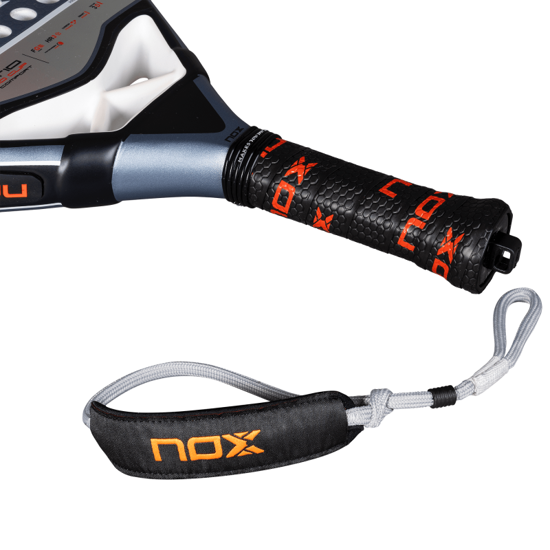 NOX AT10 PRO CUP Comfort 2025 av AGUSTIN TAPIA (Racket) för endast 174,95 € i Padel Market