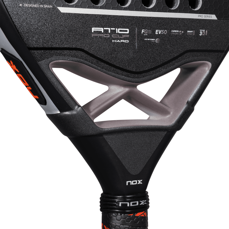 NOX AT10 PRO CUP Hard 2025 by AGUSTIN TAPIA (Racket) at only 174,95 € in Padel Market