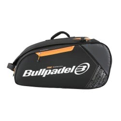 BULLPADEL BPP-24014 PERFORMANCE SVART OCH ORANGE 2024 (RACKETVASKA) för endast 64,99 € i Padel Market