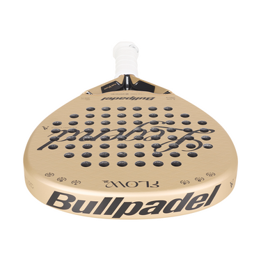 Pala Bullpadel Flow 2027 de Alejandra Salazar