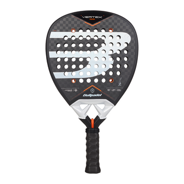 Pala Bullpadel Vertex 05 2027 de Juan Tello
